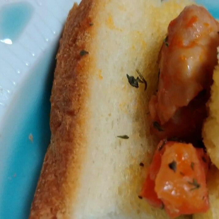 夏野菜☆トマトと鶏肉のバジルサンド
